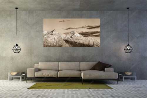 Kaltwasserkar-, und Birkkarspitze im Karwendel angezuckert Anfang August - Karwendelgrößen - Größe ca. 200x100cm, Seitenverhältnis 2:1 - Kaltwasserkarspitze und Birkkarspitze - weitere Infos unter https://www.kriner-weiermann.de