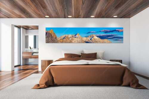 Kaltwasserkar-, und Birkkarspitze im Karwendel angezuckert Anfang August - Karwendelgrößen - Größe ca. 300x60cm, Seitenverhältnis 5:1 - Kaltwasserkarspitze und Birkkarspitze - weitere Infos unter https://www.kriner-weiermann.de