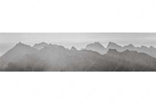 Blick auf das westliche Karwendel bei Sonnenaufgang - Karwendelseite - Seitenverhältnis 4:1 - Karwendelgipfel Sonnenaufgang - weitere Infos unter https://www.kriner-weiermann.de