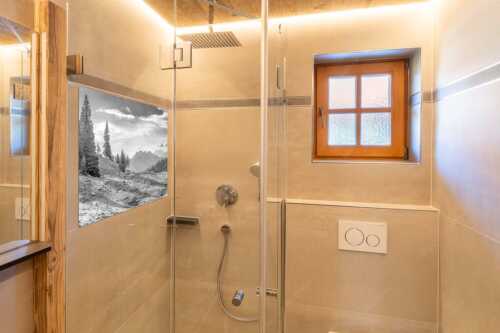 Bergschafe mit Blick von der Kuhalm zum Soierngebirge - Kuhalmschaflan - Größe ca. 120x80cm, Seitenverhältnis 3:2 - Schafe auf der Kuhalm im Estergebirge - weitere Infos unter https://www.kriner-weiermann.de