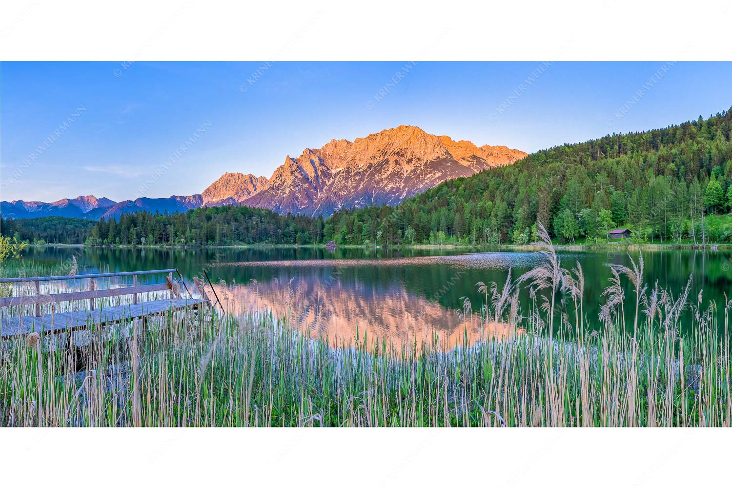 Lautersee Karwendel II – Seitenverhältnis 2:1 — Abendrot am Karwendel Blick über den Lautersee zum Abendrot am ´Karwendelgebirge