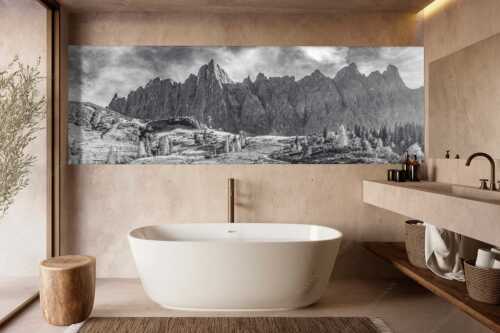 Blick über die Ladizalm zur Lalidererspitze im Karwendelgebirge - Malerisches Karwendel - Größe ca. 300x100cm, Seitenverhältnis 3:1 - Ladizalm im Karwendel - weitere Infos unter https://www.kriner-weiermann.de