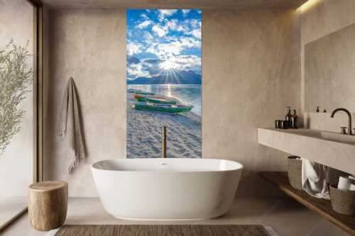 Südliches Flair verbreitet sich bei einer Abendstimmung am Walchenseeufer bei Niedernach - Mediterran - Größe ca. 100x200cm, Seitenverhältnis 1:2 - Fischerboote am Walchensee - weitere Infos unter https://www.kriner-weiermann.de
