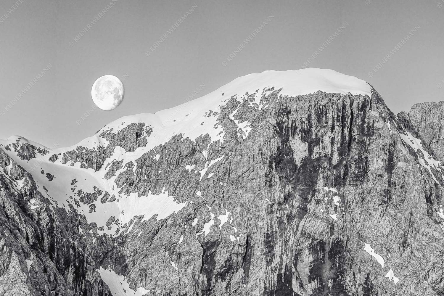 Mond und Munde – Seitenverhältnis 3:2 — Hohe Munde Vollmond Monduntergang an der Hohen Munde in den Mieminger Bergen