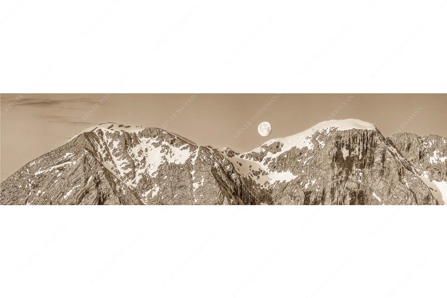 Mond und Munde – Seitenverhältnis 4:1 — Hohe Munde Vollmond Monduntergang an der Hohen Munde in den Mieminger Bergen