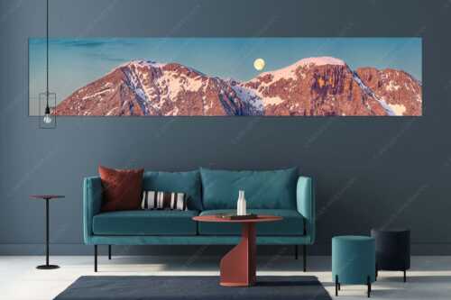 Monduntergang an der Hohen Munde in den Mieminger Bergen - Mond und Munde - Größe ca. 350x70cm, Seitenverhältnis 5:1 - Hohe Munde Vollmond - weitere Infos unter https://www.kriner-weiermann.de