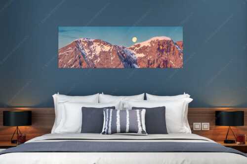 Monduntergang an der Hohen Munde in den Mieminger Bergen - Mond und Munde - Größe ca. 180x60cm, Seitenverhältnis 3:1 - Hohe Munde Vollmond - weitere Infos unter https://www.kriner-weiermann.de