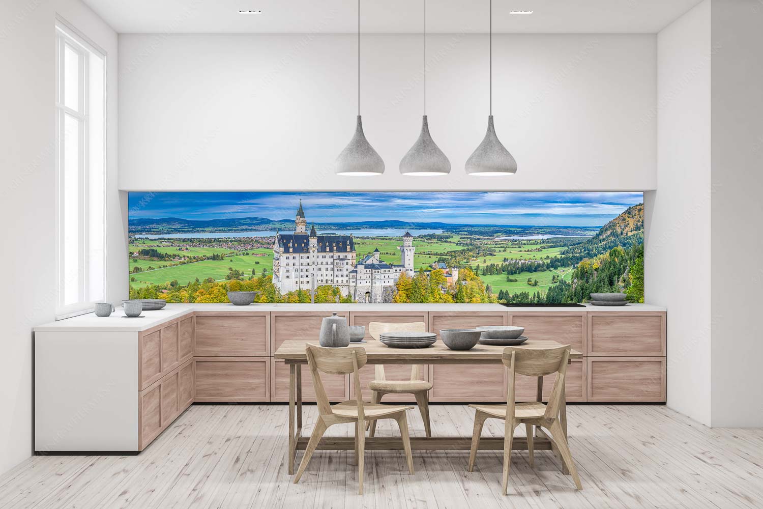 Schloss Neuschwanstein mit Forggensee und Bannwaldsee im Hintergrund - Neuschwanstein im Herbstkleid - Größe ca. 400x100cm, Seitenverhältnis 4:1 - Schloss Neuschwanstein mit Forggensee - weitere Infos unter https://www.kriner-weiermann.de