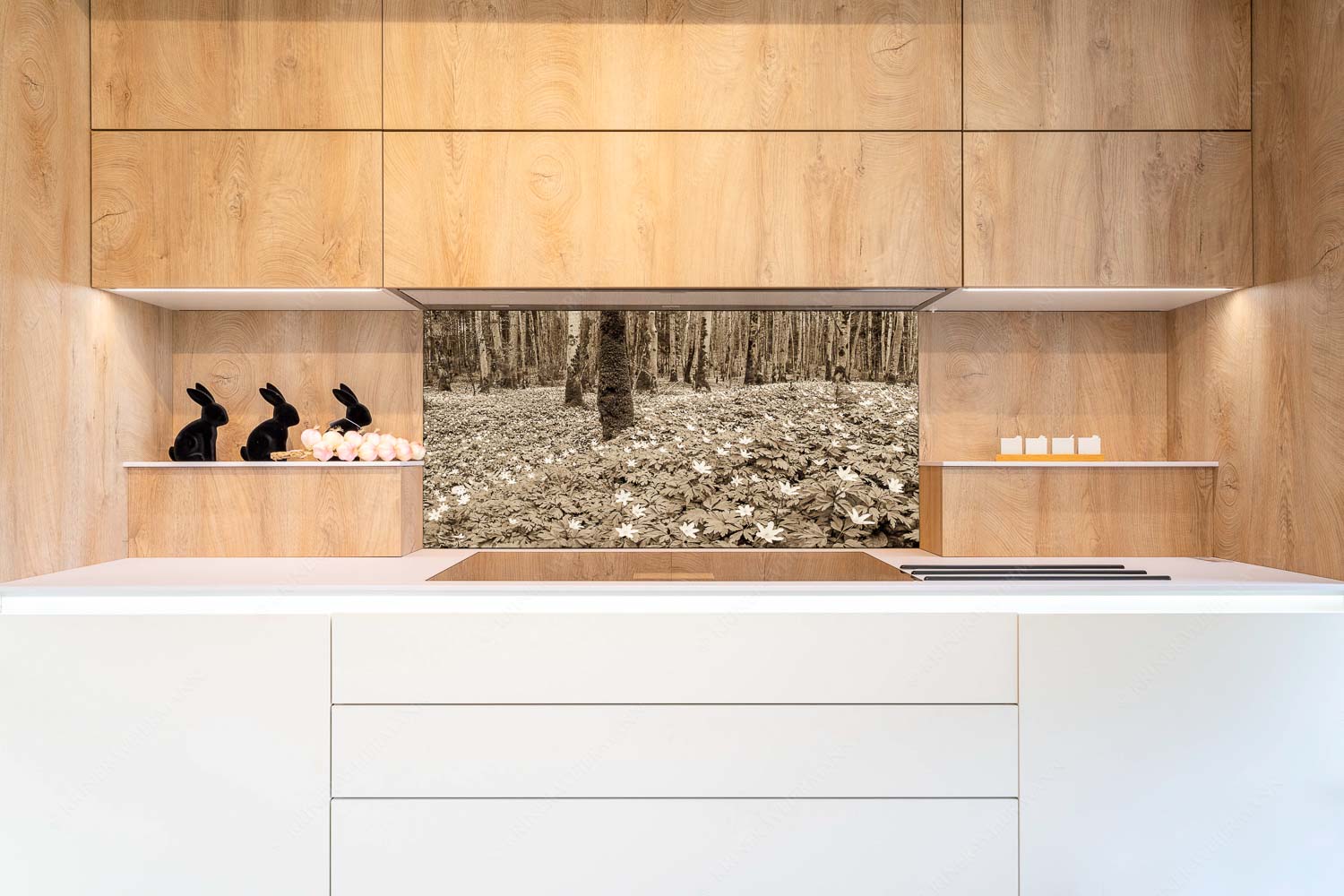 Röschenteppich – Größe ca. 120x60cm, Seitenverhältnis 2:1 — Buschwindröschen Buschwindröschen bei Murnau - Röschenteppich - Größe ca. 120x60cm, Seitenverhältnis 2:1 - Buschwindröschen - weitere Infos unter https://www.kriner-weiermann.de