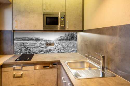 Blick über das Flussbett der Isar in den Sonnenaufgang am Karwendel - Rolling Stones - Größe ca. 150x60cm, Seitenverhältnis 2,5:1 - Isar Flussbett - weitere Infos unter https://www.kriner-weiermann.de