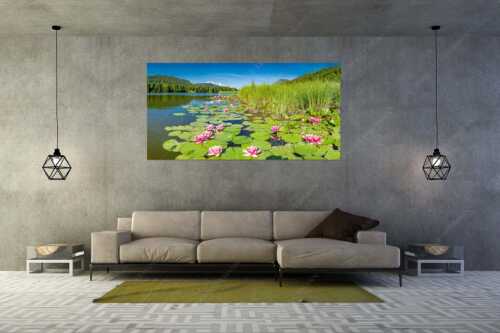 Seerosen am Geroldsee mit Blick zur Alpspitze, Zugspitze und Waxenstein - Rosenteppich - Größe ca. 200x100cm, Seitenverhältnis 2:1 - Seerosen am Geroldsee - weitere Infos unter https://www.kriner-weiermann.de