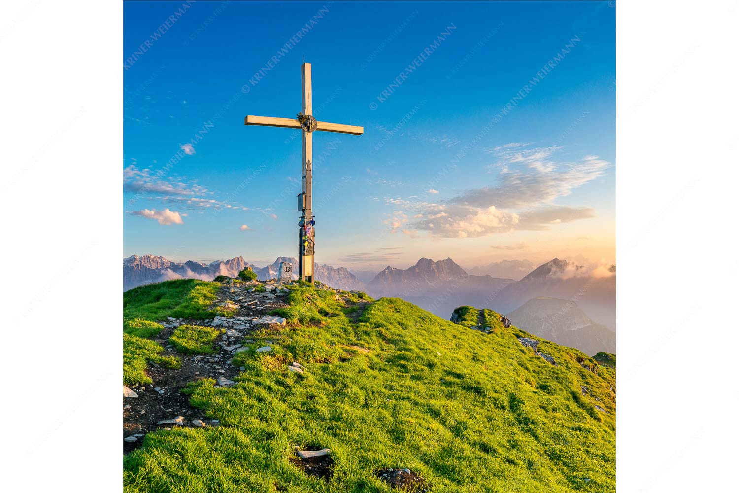 Schafreiter Gipfelpanorama – Seitenverhältnis 1:1 — Schafreuter im Karwendel Blick vom Schafreiter ins Karwendelgebirge