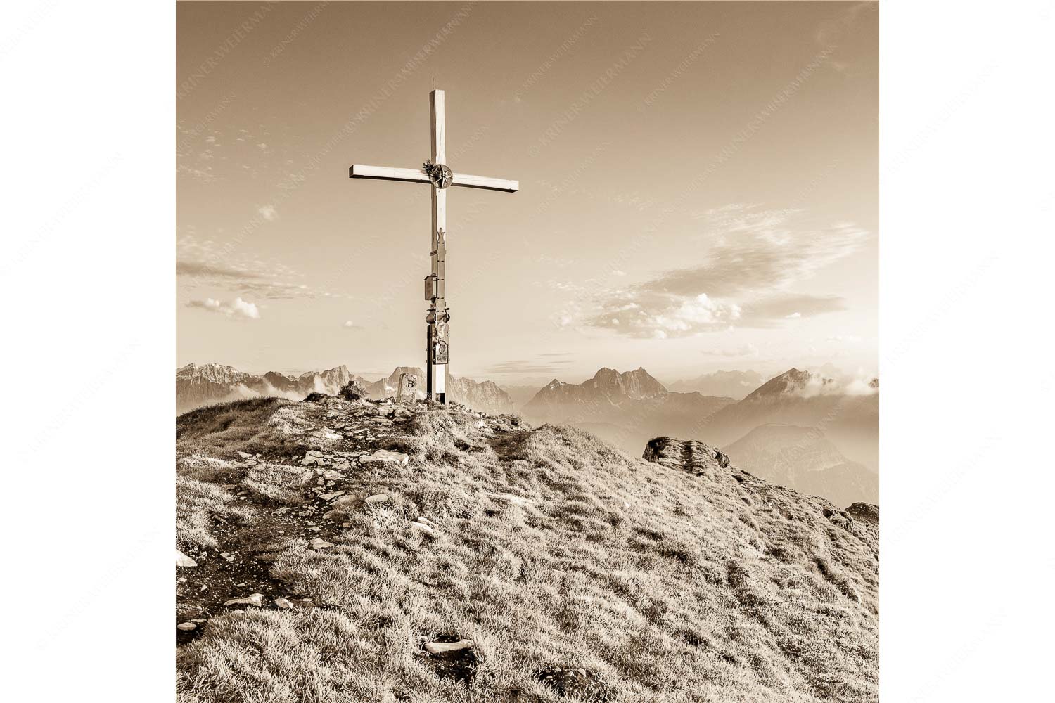 Schafreiter Gipfelpanorama – Seitenverhältnis 1:1 — Schafreuter im Karwendel Blick vom Schafreiter ins Karwendelgebirge