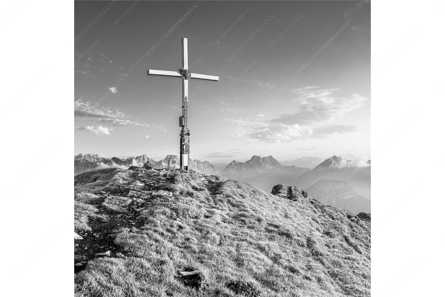 Schafreiter Gipfelpanorama – Seitenverhältnis 1:1 — Schafreuter im Karwendel Blick vom Schafreiter ins Karwendelgebirge