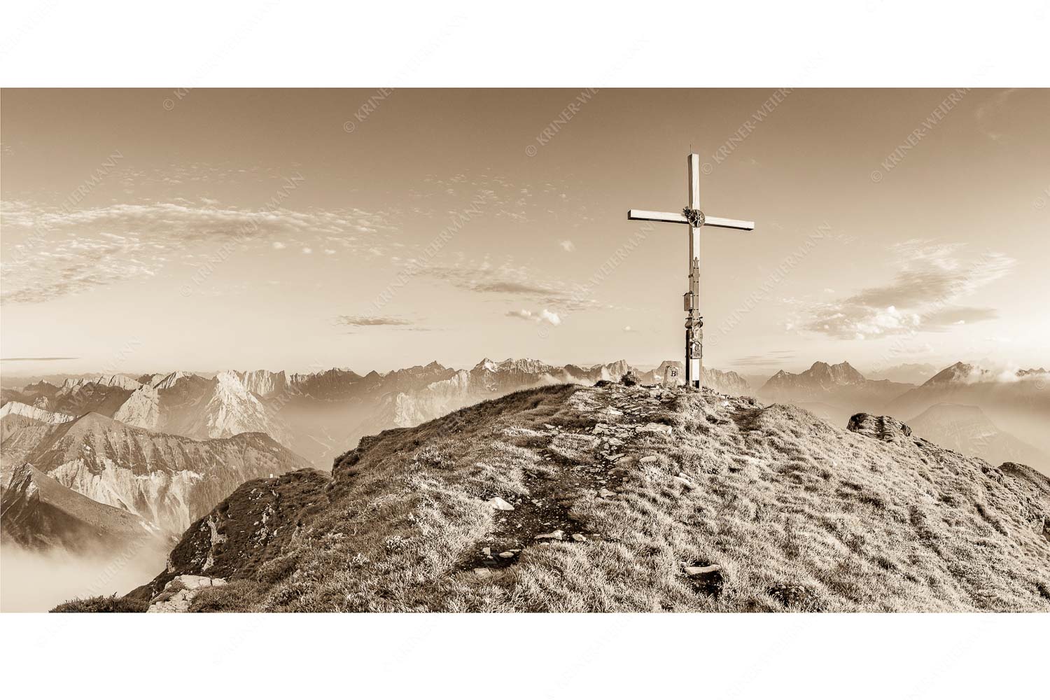 Schafreiter Gipfelpanorama – Seitenverhältnis 2:1 — Schafreuter im Karwendel Blick vom Schafreiter ins Karwendelgebirge