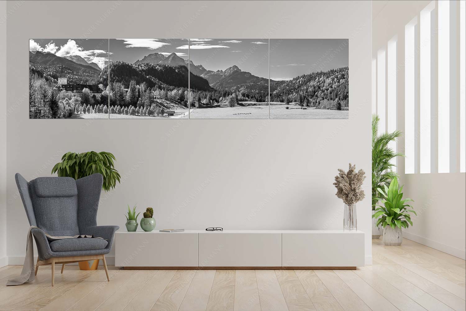 Schlossallee – 4er Split, Größe ca. 280x70cm, Seitenverhältnis 4:1 — Schloss Elmau mit Alpspitze Blick über Schloss Elmau zum Wettersteingebirge mit Hochblassen und Alpspitze - Schlossallee - 4er Split, Größe ca. 280x70cm, Seitenverhältnis 4:1 - Schloss Elmau mit Alpspitze - weitere Infos unter https://www.kriner-weiermann.de