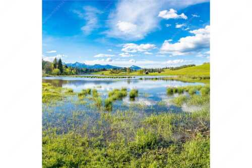 Blick über den Schmalensee zum Estergebirge - Schmalensee Süd - Seitenverhältnis 1:1 - Simetsberg und Krottenkopf - weitere Infos unter https://www.kriner-weiermann.de