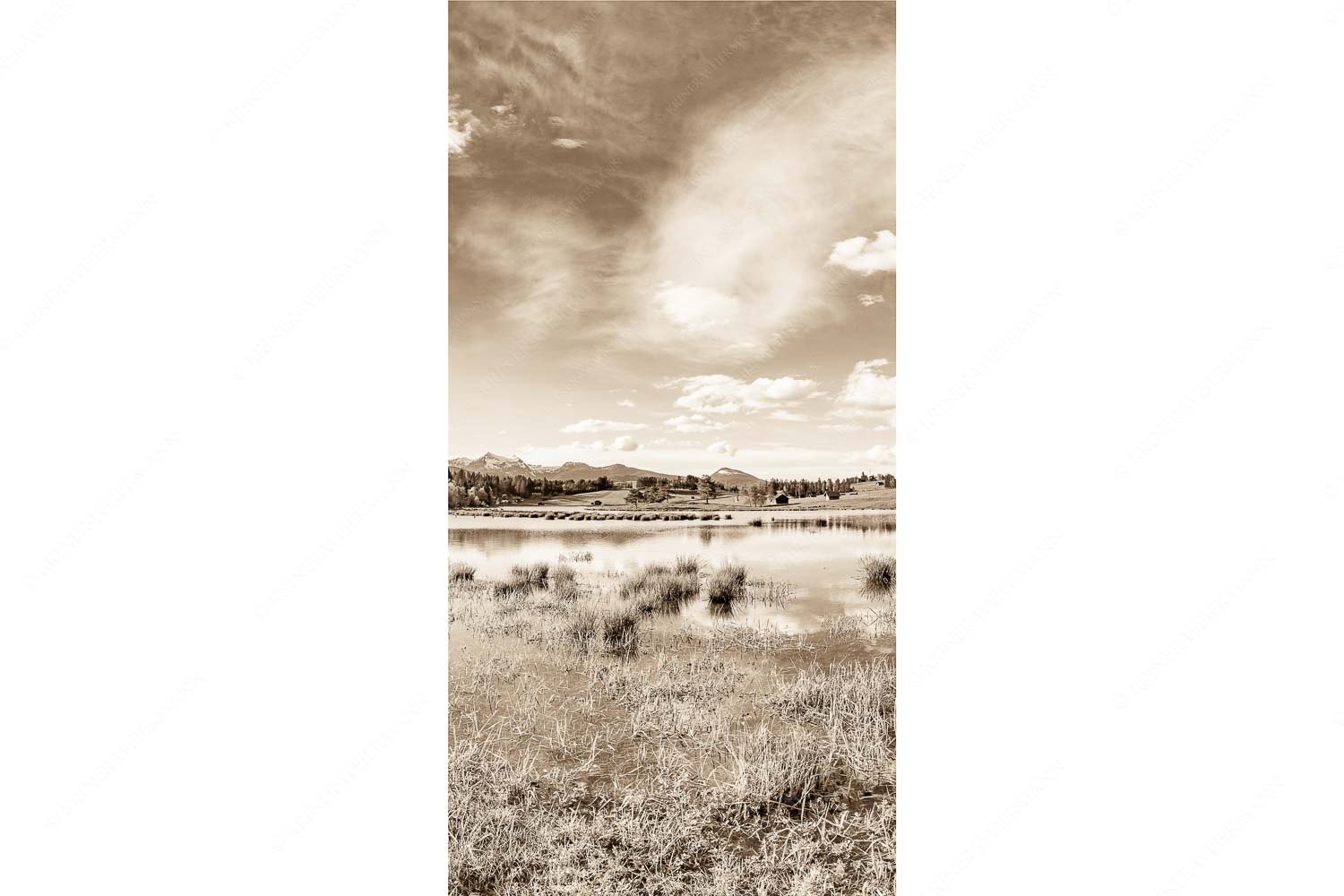 Blick über den Schmalensee zum Estergebirge - Schmalensee Süd - Seitenverhältnis 1:2 - Simetsberg und Krottenkopf - weitere Infos unter https://www.kriner-weiermann.de