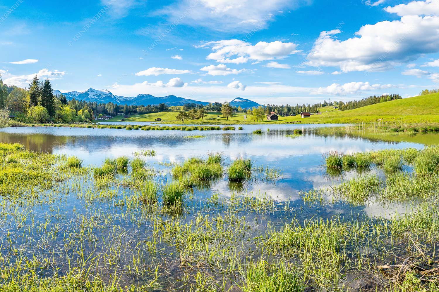 Schmalensee Süd – Seitenverhältnis 3:2 — Simetsberg und Krottenkopf Blick über den Schmalensee zum Estergebirge