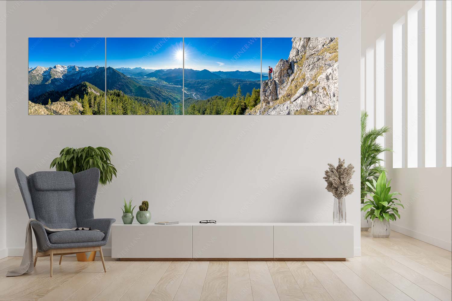 Schönes Isartal – 4er Split, Größe ca. 280x70cm, Seitenverhältnis 4:1 — Bergsteigen im Soierngebirge Blick aus dem Soierngebirge über Oberes Isartal in den Sonnenuntergang - Schönes Isartal - 4er Split, Größe ca. 280x70cm, Seitenverhältnis 4:1 - Bergsteigen im Soierngebirge - weitere Infos unter https://www.kriner-weiermann.de