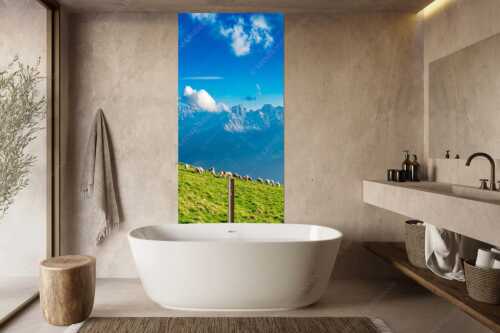 Bergschafe am Schafreiter mit Blick zum Karwendelhauptkamm - Schönste Karwendelweiden - Größe ca. 100x200cm, Seitenverhältnis 1:2 - Schafe im Karwendel - weitere Infos unter https://www.kriner-weiermann.de