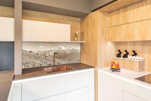 Bergschafe am Schafreiter mit Blick zum Karwendelhauptkamm - Schönste Karwendelweiden - Größe ca. 150x60cm, Seitenverhältnis 2,5:1 - Schafe im Karwendel - weitere Infos unter https://www.kriner-weiermann.de