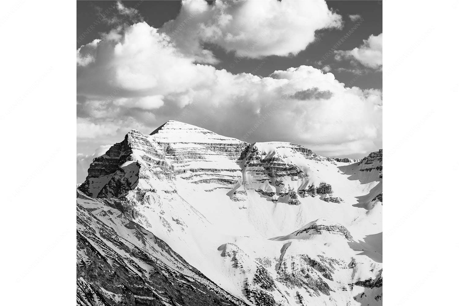 Blick zur Soiern- und Reissende Lahnspitze im Winter