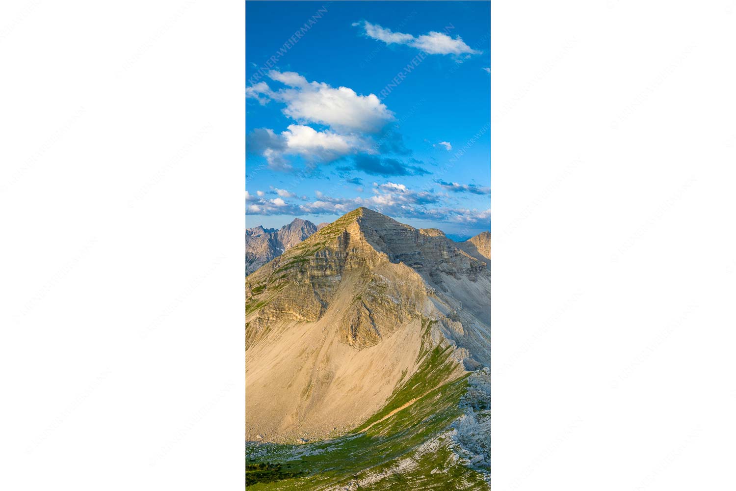 Soiernwasser – Seitenverhältnis 1:2 — Soiernspitze und Soiernseen Blick auf Soiernspitze, die Soiernlache und die beiden Soiernseen