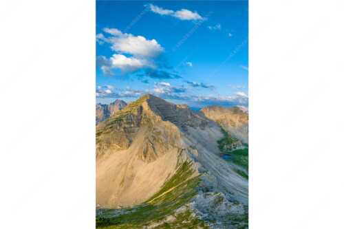 Blick auf Soiernspitze, die Soiernlache und die beiden Soiernseen - Soiernwasser - Seitenverhältnis 2:3 - Soiernspitze und Soiernseen - weitere Infos unter https://www.kriner-weiermann.de