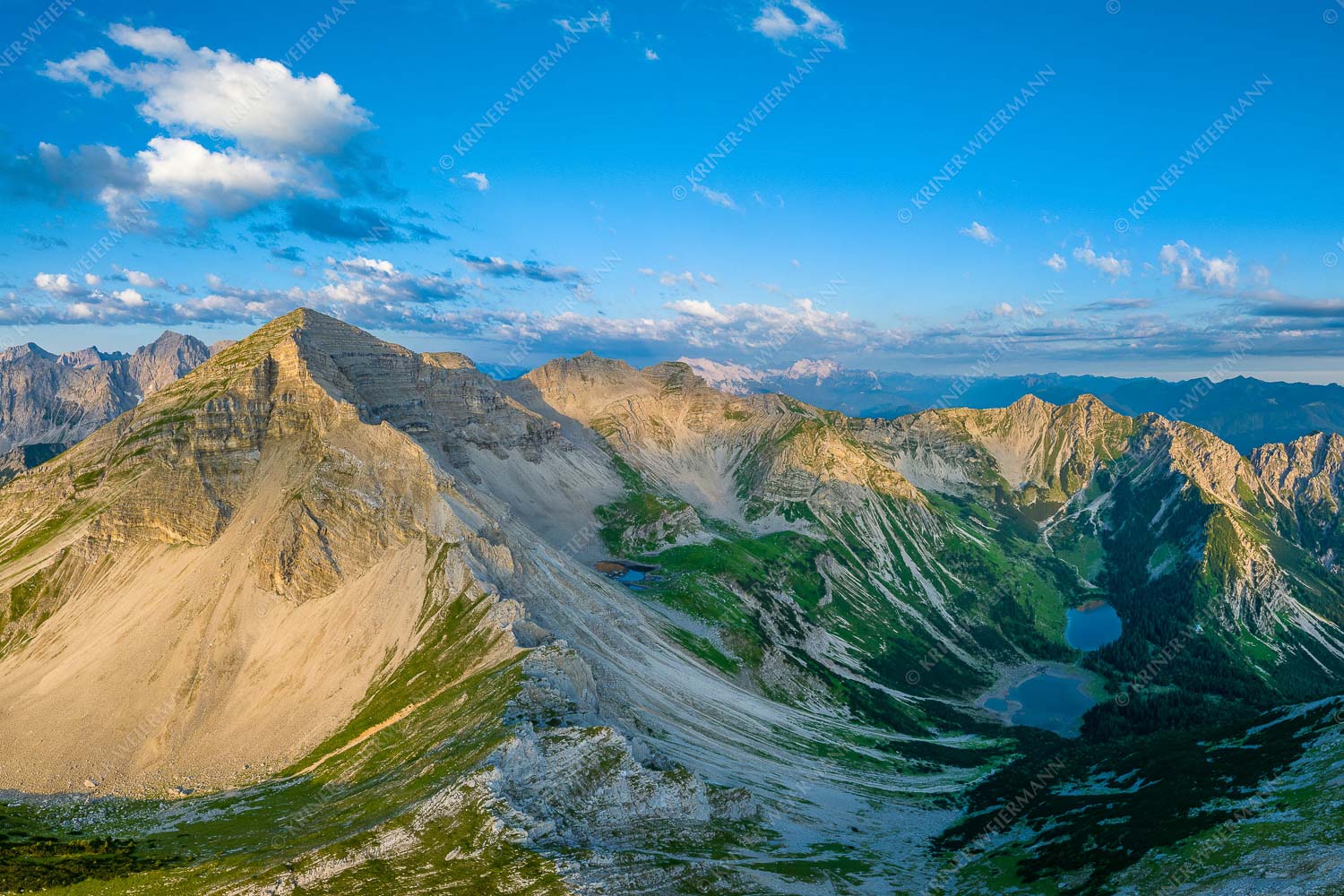 Soiernwasser – Seitenverhältnis 3:2 — Soiernspitze und Soiernseen Blick auf Soiernspitze, die Soiernlache und die beiden Soiernseen