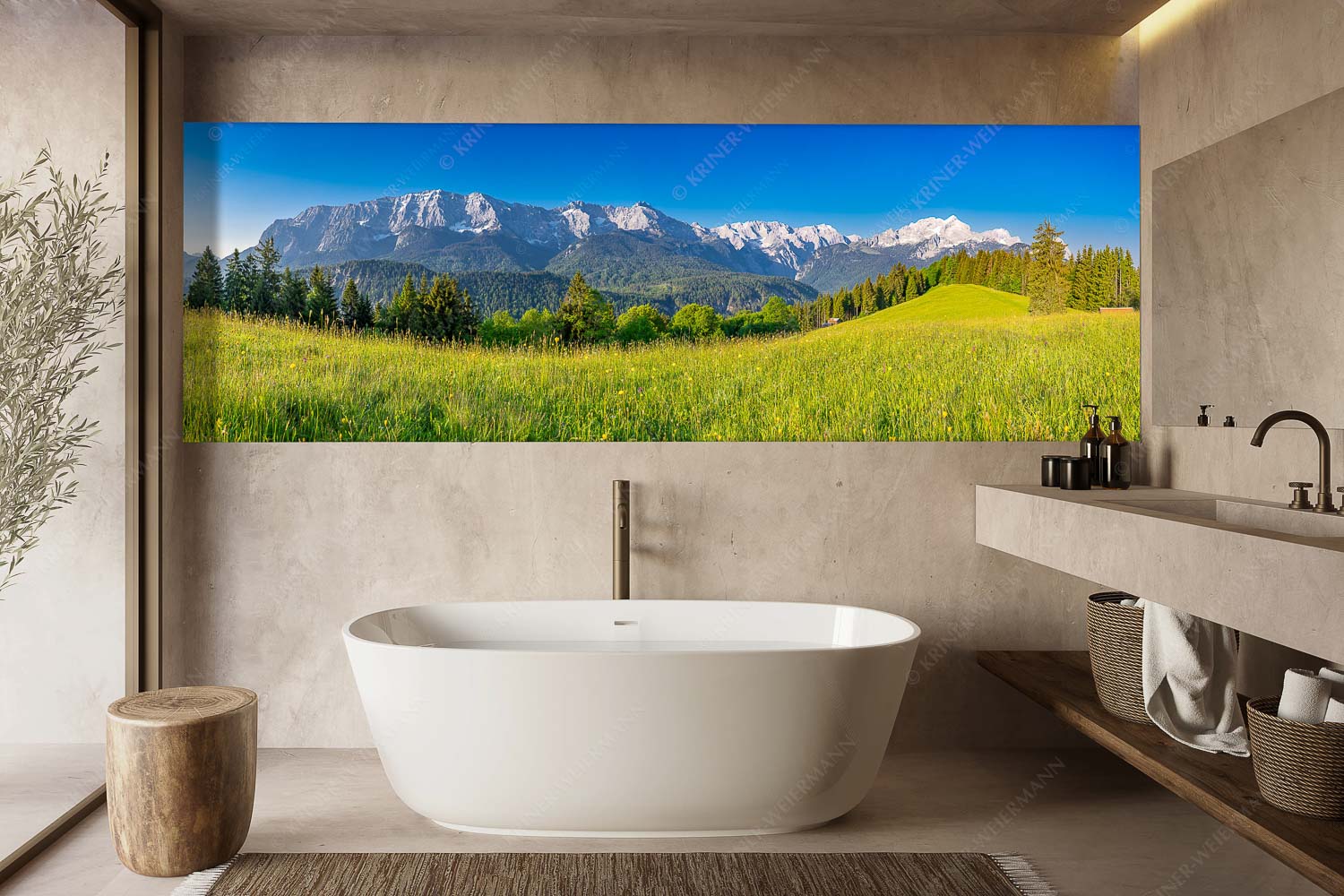 Sommerwiesenpanorama – Größe ca. 300x100cm, Seitenverhältnis 3:1 — Wetterstein mit Zugspitzmassiv Blick zum Eckbauer und dem Wettertsteingebirge mit Alpspitze und Zugspitze - Sommerwiesenpanorama - Größe ca. 300x100cm, Seitenverhältnis 3:1 - Wetterstein mit Zugspitzmassiv - weitere Infos unter https://www.kriner-weiermann.de