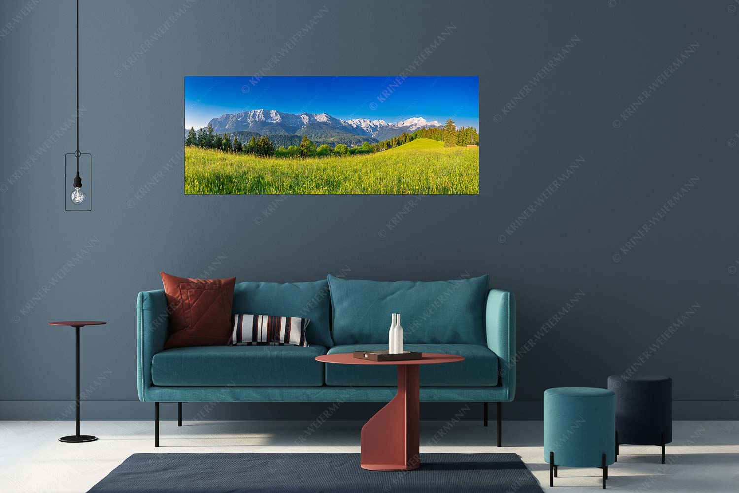 Sommerwiesenpanorama – Größe ca. 175x70cm, Seitenverhältnis 2,5:1 — Wetterstein mit Zugspitzmassiv Blick zum Eckbauer und dem Wettertsteingebirge mit Alpspitze und Zugspitze - Sommerwiesenpanorama - Größe ca. 175x70cm, Seitenverhältnis 2,5:1 - Wetterstein mit Zugspitzmassiv - weitere Infos unter https://www.kriner-weiermann.de