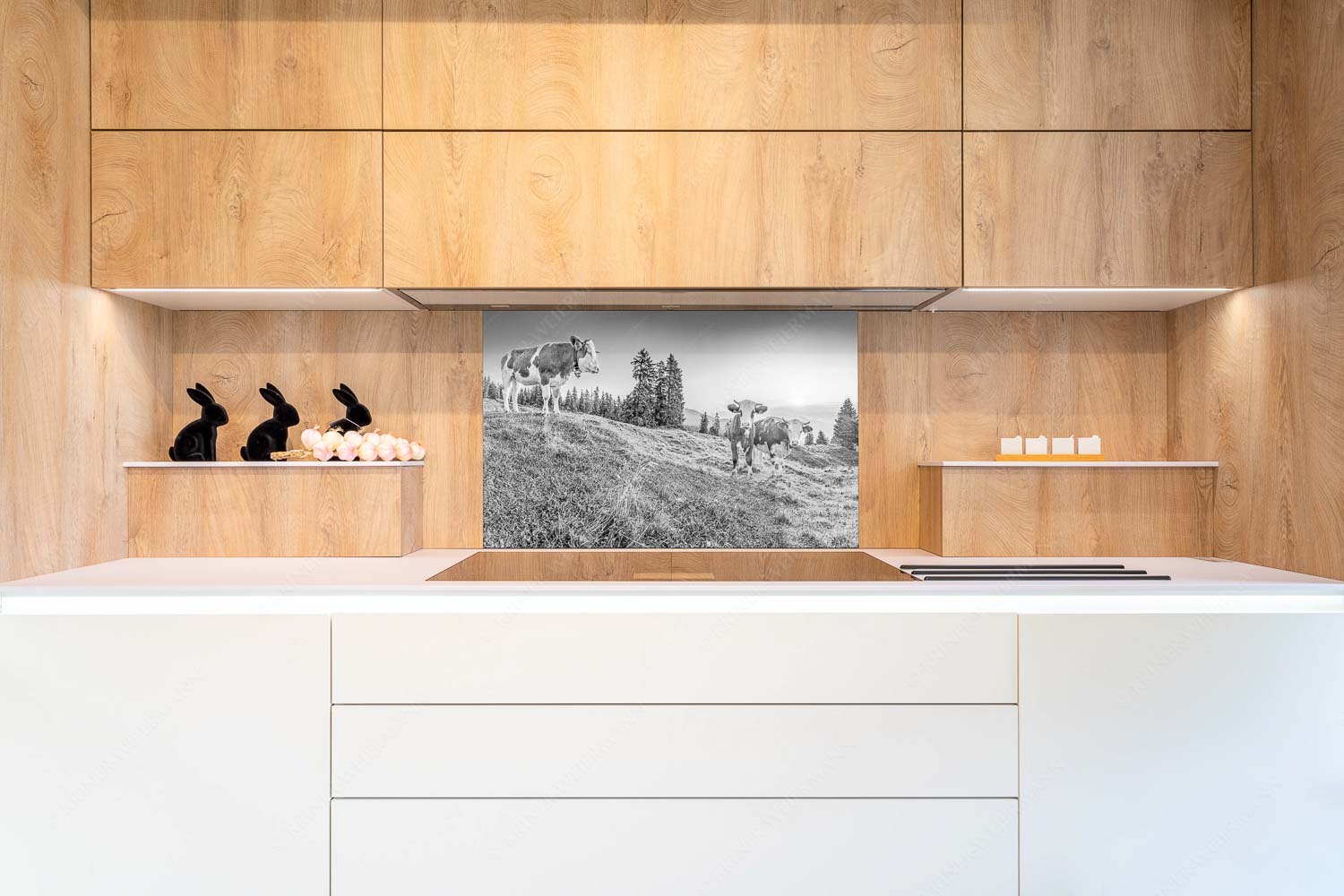 Sonnenaufgang auf der Alm – Größe ca. 90x60cm, Seitenverhältnis 3:2 — Kälber auf der Wallgaueralm Zwei junge Rinder auf der Wallgauer Alm im Estergebirge bei Sonnenaufgang - Sonnenaufgang auf der Alm - Größe ca. 90x60cm, Seitenverhältnis 3:2 - Kälber auf der Wallgaueralm - weitere Infos unter https://www.kriner-weiermann.de