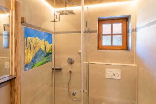 Blick über Lalidereralm Hochleger zur Dreizinkenspitze - Staade Oim - Größe ca. 120x80cm, Seitenverhältnis 3:2 - Lalidereralm Hochleger im Karwendel - weitere Infos unter https://www.kriner-weiermann.de