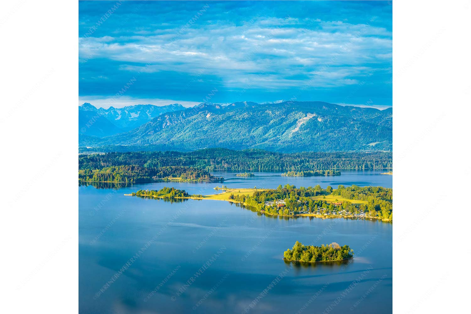 Staffelsee – Seitenverhältnis 1:1 — Seehausen Murnau Blick über den Staffelsee ins Estergebirge und den Ammergauer Alpen