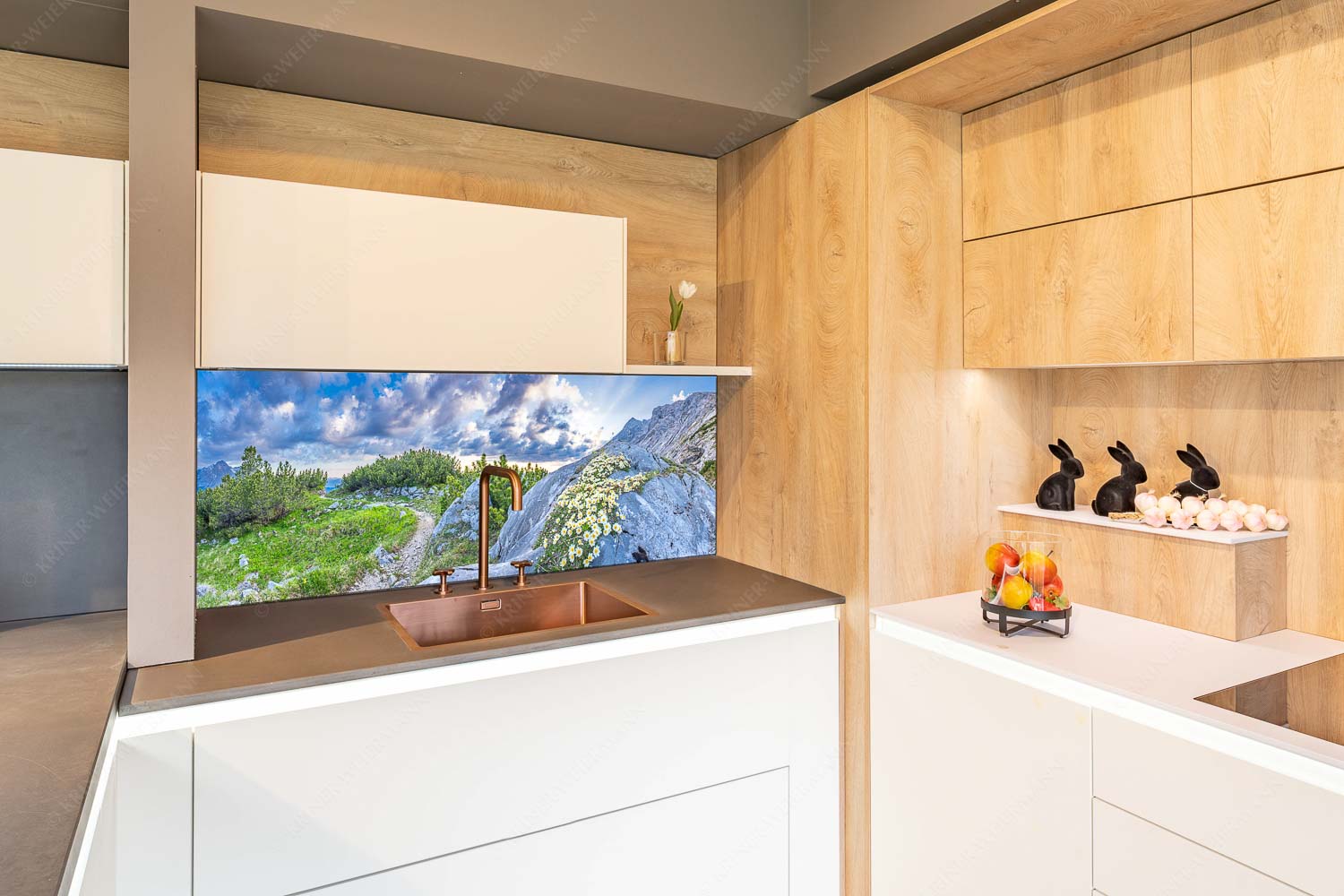 Steinige Blüten – Größe ca. 150x60cm, Seitenverhältnis 2,5:1 — Silberwurz am Schachen Silberwurzblüten am Wegesrand vom Schachen zur Meilerhütte im Wettersteingebirge - Steinige Blüten - Größe ca. 150x60cm, Seitenverhältnis 2,5:1 - Silberwurz am Schachen - weitere Infos unter https://www.kriner-weiermann.de