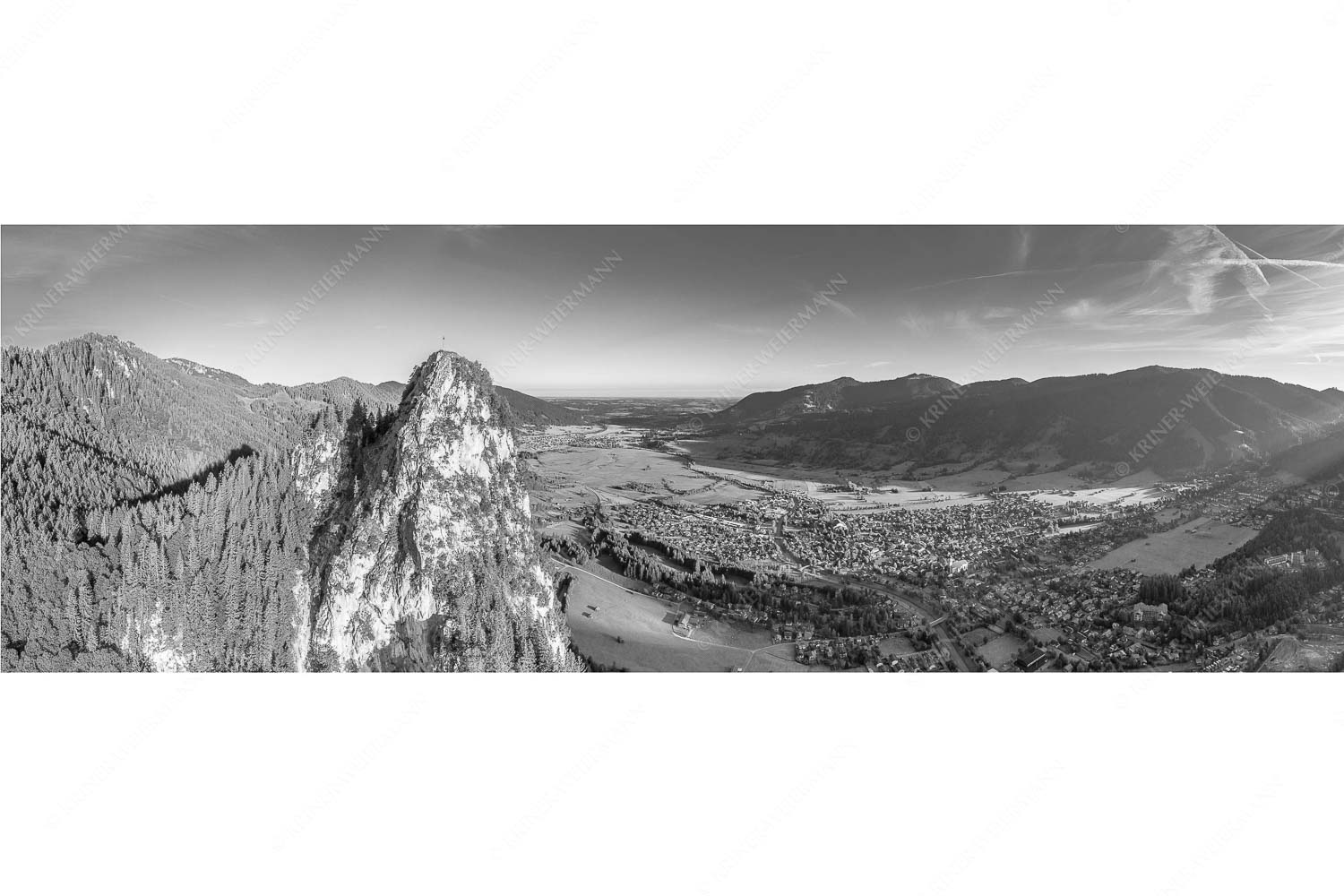 Talwächter – Seitenverhältnis 3:1 — Kofel mit Oberammergau Blick am Kofel vorbei über Oberammergau zum Hörnle