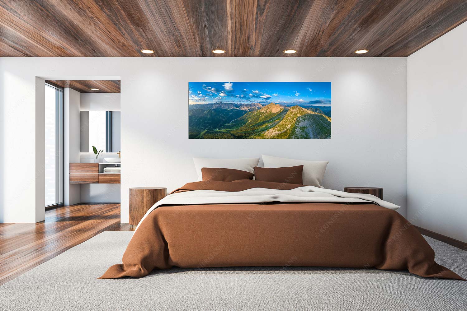 Blick an der Krapfenkar- und Soiernspitze vorbei ins Karwendelgebirge - Überm Fermesbachtal - Größe ca. 200x80cm, Seitenverhältnis 2,5:1 - Soiernspitze und Karwendel - weitere Infos unter https://www.kriner-weiermann.de