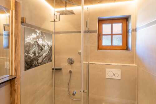 Blick über die Kastenalm im Karwendel ins Roßloch - Übern Kasten - Größe ca. 120x80cm, Seitenverhältnis 3:2 - Kastenalm im Hinterautal - weitere Infos unter https://www.kriner-weiermann.de