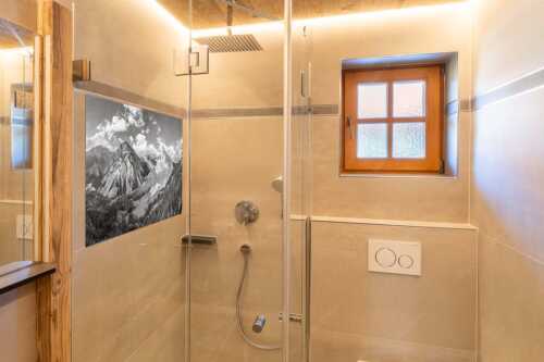 Blick über die Kastenalm im Karwendel ins Roßloch - Übern Kasten - Größe ca. 120x80cm, Seitenverhältnis 3:2 - Kastenalm im Hinterautal - weitere Infos unter https://www.kriner-weiermann.de