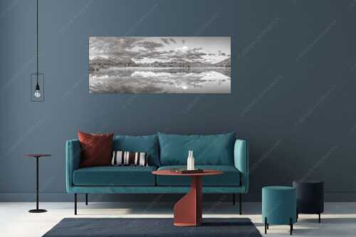 Sonnenaufgang am Barmsee mit Blick zum Karwendel und Wettersteingebirge - Utopia III - Größe ca. 175x70cm, Seitenverhältnis 2,5:1 - Morgenstimmung am Barmsee - weitere Infos unter https://www.kriner-weiermann.de
