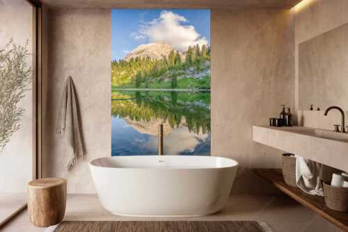 Abseits des Trubels vom Schachenschloss verbirgt sich der Schachensee im Wald - Verborgen - Größe ca. 160x240cm, Seitenverhältnis 2:3 - Schachensee im Wettersteingebirge - weitere Infos unter https://www.kriner-weiermann.de