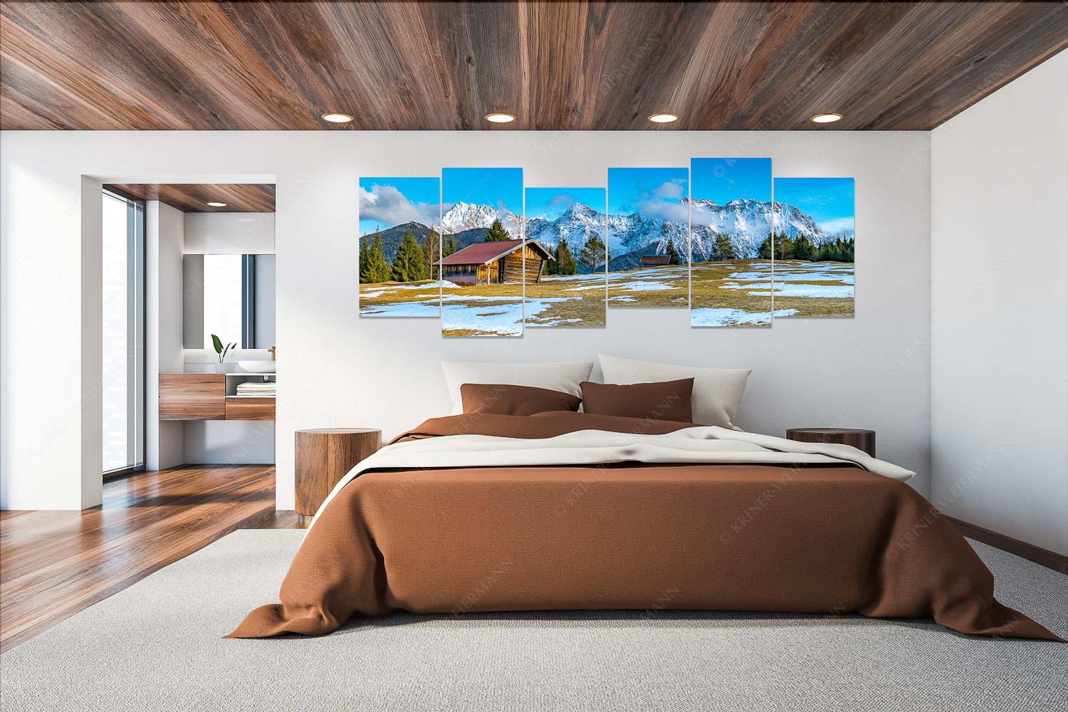 Letzte Schneereste auf den Wiesen und das Karwendelgebirge im Hintergrund - Viel ist nicht mehr übrig - 6er Split, Größe ca. 280x112cm, Seitenverhältnis 2,5:1 - Heustadel und Karwendel - weitere Infos unter https://www.kriner-weiermann.de