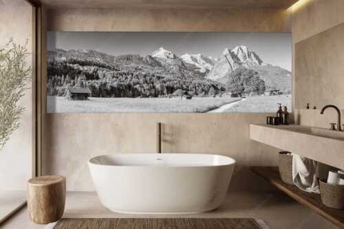 Blick über den Hammersbacherweg auf die Alpspitze und Waxensteine im Wettersteingebirge - Wahrzeichen - Größe ca. 300x100cm, Seitenverhältnis 3:1 - Garmisch-Partenkirchen mit Alpspitze - weitere Infos unter https://www.kriner-weiermann.de