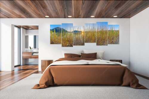 Schilfufer am Walchensee mit Sonnenaufgang am Jochberg - Walchenseeschilf - 6er Split, Größe ca. 280x112cm, Seitenverhältnis 2,5:1 - Walchensee Sonnenaufgang Jochberg - weitere Infos unter https://www.kriner-weiermann.de