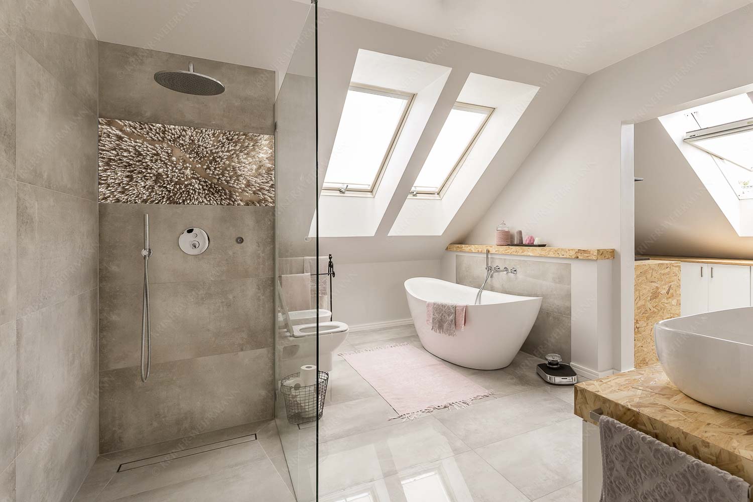 Waldeinblicke – Größe ca. 100x50cm, Seitenverhältnis 2:1 — Winterwald von Oben Draufsicht Blick auf Weg durch den stark verschneiten Wald bei Krün - Waldeinblicke - Größe ca. 100x50cm, Seitenverhältnis 2:1 - Winterwald von Oben Draufsicht - weitere Infos unter https://www.kriner-weiermann.de