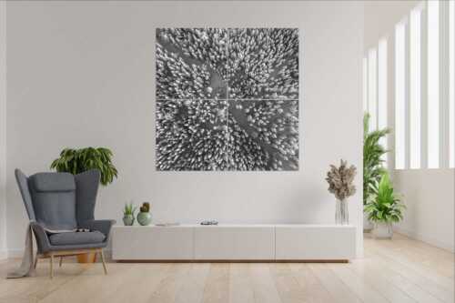 Blick auf Weg durch den stark verschneiten Wald bei Krün - Waldeinblicke - 4er Split, Größe ca. 180x180cm, Seitenverhältnis 1:1 - Winterwald von Oben Draufsicht - weitere Infos unter https://www.kriner-weiermann.de