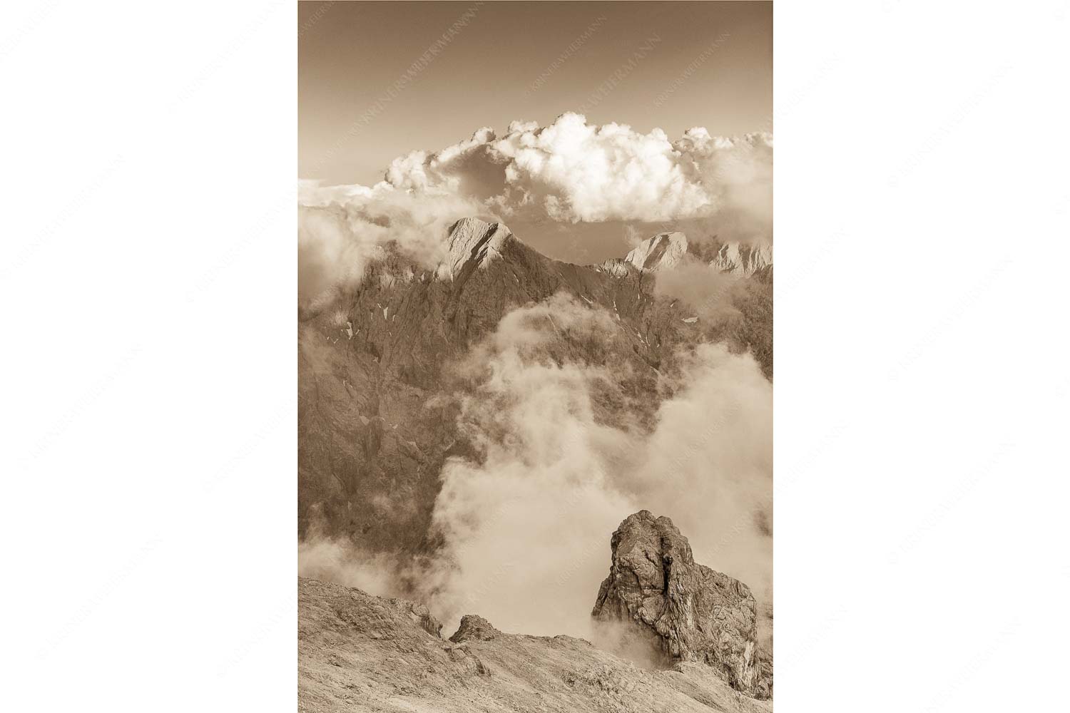Wanner – Seitenverhältnis 2:3 — Hochwanner im Wetterstein Blick vom Jubiläumsgrat zum Hochwanner im Wettersteingebirge