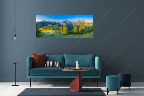 Blick durchs Laliderertal im Karwendelgebirge - Warmes Morgenlicht - Größe ca. 175x70cm, Seitenverhältnis 2,5:1 - Gamsjoch und Falken im Karwendel - weitere Infos unter https://www.kriner-weiermann.de