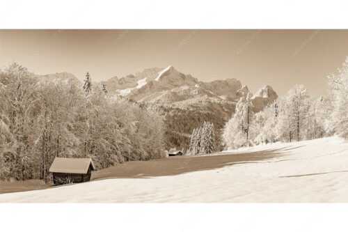 Winterlandschaft am Höfle mit Blick zum Zugspitzmassiv im Wetterstein - Winter im Werdenfels - Seitenverhältnis 2:1 - Alpspitze Zugspitze und Waxenstein - weitere Infos unter https://www.kriner-weiermann.de